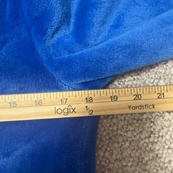 Disney Parks Donald Duck Plush Fleece Pullover Sweatshirt Velour Adult Small - Picture 9 of 9